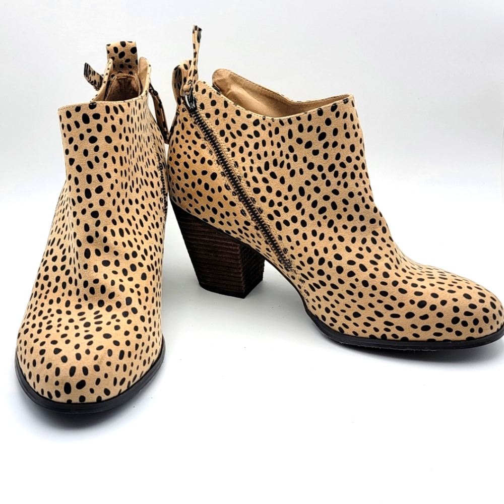 NWT TORRID Leopard Print‎ Ankle Boots Size 12WW. #1537